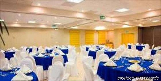 Hotel Plaza Las Quintas Χερμοσίγιο Εστιατόριο φωτογραφία