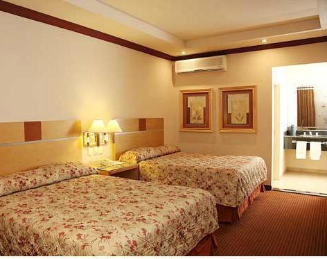 Hotel Plaza Las Quintas Χερμοσίγιο Εξωτερικό φωτογραφία